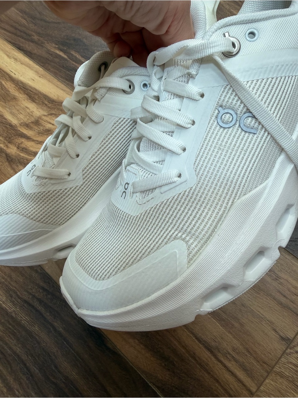 On
Women's Cloudpulse Next Sneakers 5 size new - Picture 8 of 8
